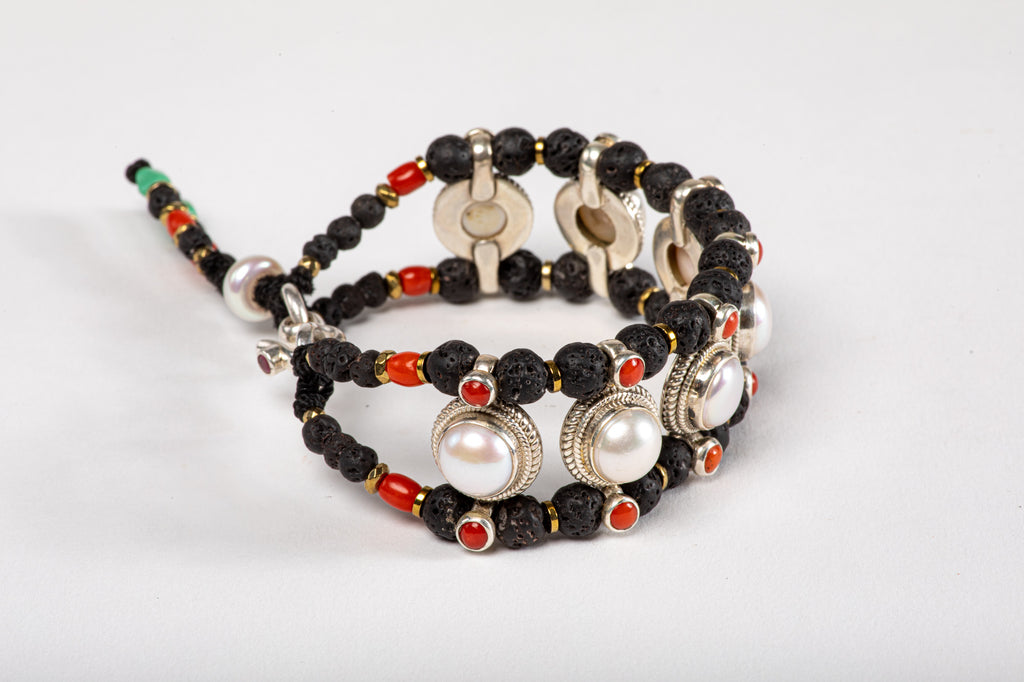 Pearl Setting Bracelet  with Lava