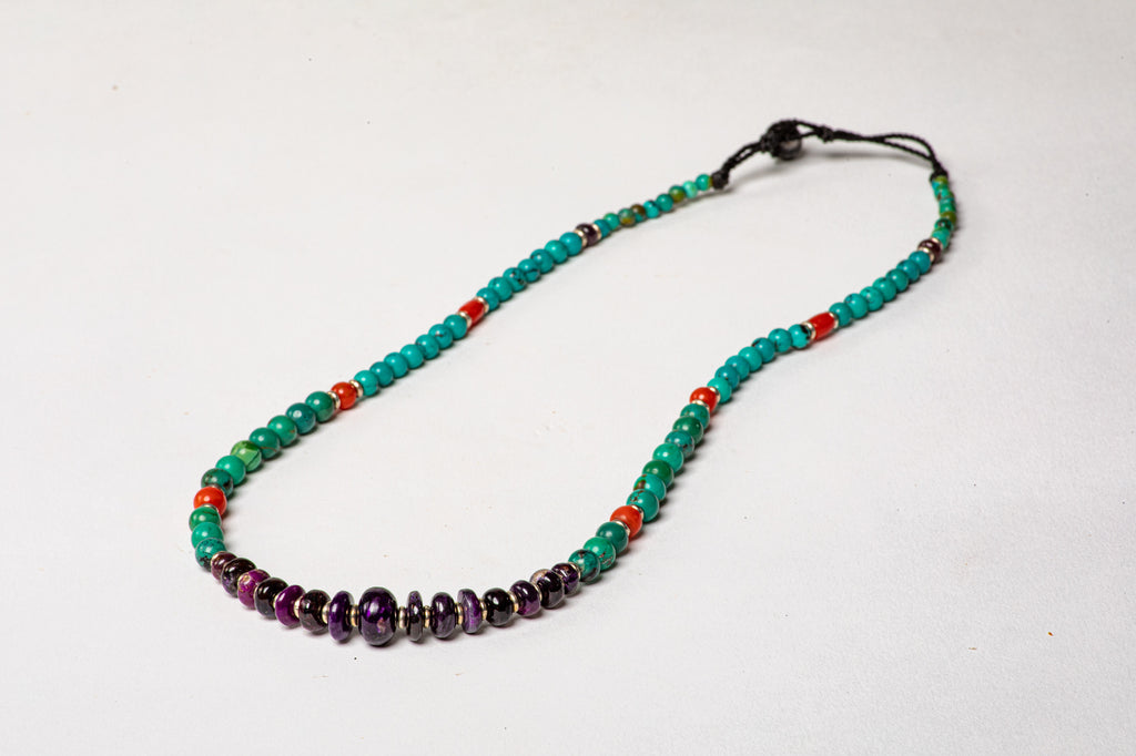 Turquoise necklace with Sujilite center